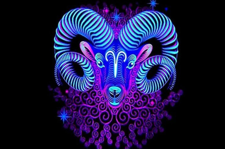  Qoç bürcü   qadınlarının xarakteri necədir?