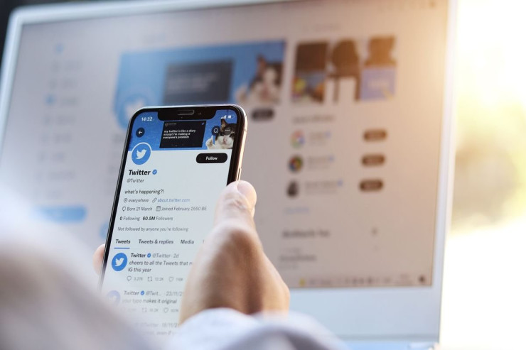 5 milyondan çox "Twitter" istifadəçisinin məlumatı SATIŞA ÇIXARILIB 