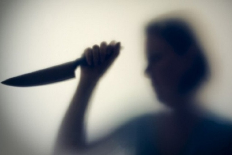 Azərbaycanda DƏHŞƏT:  qısqanc qadın ərini öldürdü