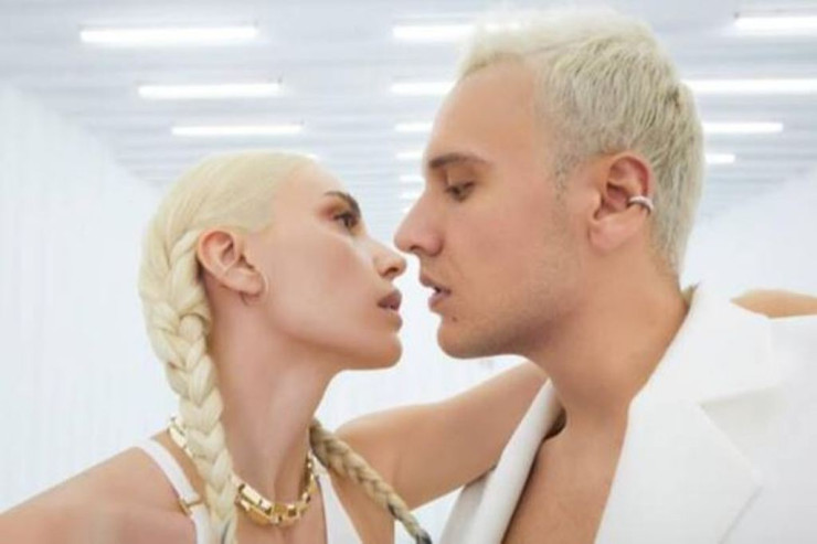 Edislə Gülşən bəy-gəlin POZALARI VERİB  - FOTO