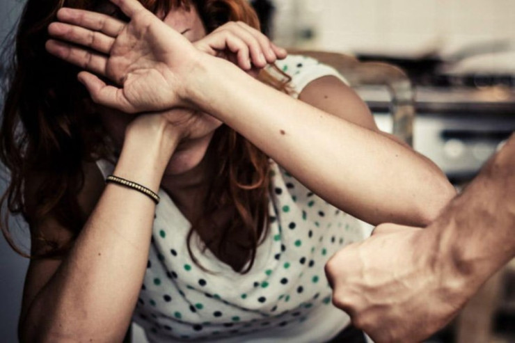 Zorlanan və öldürülən qızlar - Namus dedikləri nə idi? 