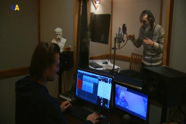 Kinomuzdan çıxan əcaib səslər və ya "Ətağa"ya and içən ingilis 