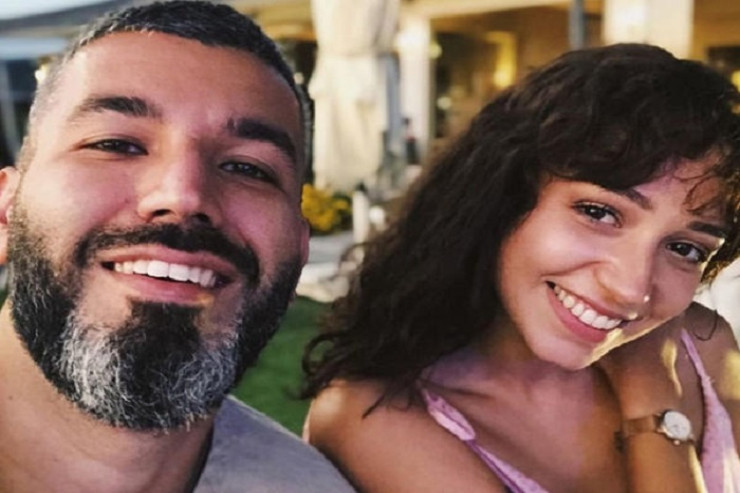 Məşhur müğənni BOŞANIR 