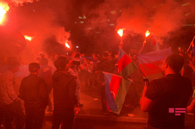 Avropa çempionları  VƏTƏNDƏ COŞQU   ilə qarşılandı - FOTO 