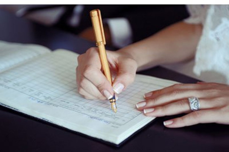 Məşhur müğənni evlilik  MÜQAVİLƏSİ BAĞLADI 