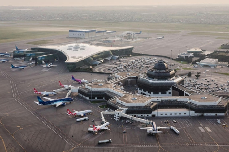 Hava limanında ƏMƏLİYYAT:  Azərbaycandan göndərilən bağlamada... -  VİDEO 