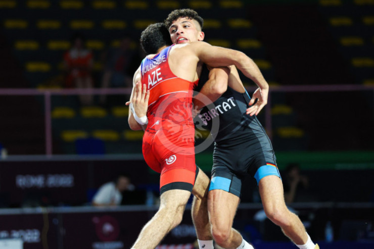 İki güləşçimiz  Avropa çempionu oldu 