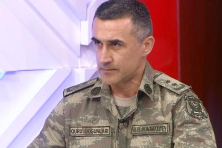 Ruslan öldü, yaşasın Alp Arslan - Adını özü qoyan insan 