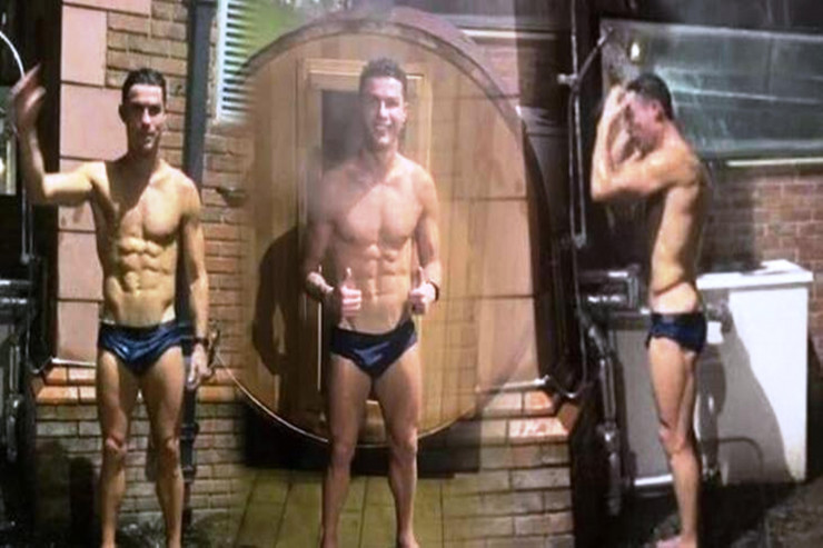Ronaldo  saunadan   canlı yayıma çıxdı -  FOTO  