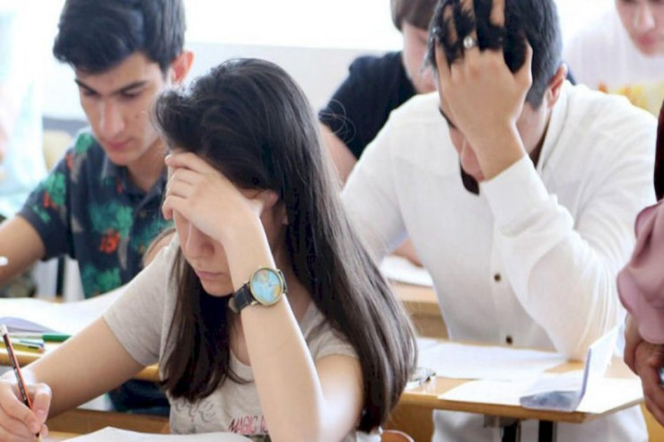 Buraxılış imtahanı verəcək şagirdlərin NƏZƏRİNƏ 