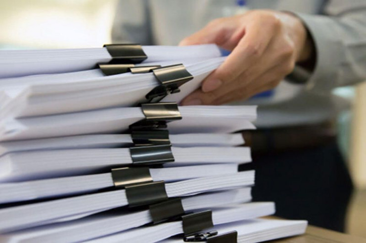 Kağızın bahalaşmasına deputatdan - SƏRT REAKSİYA 