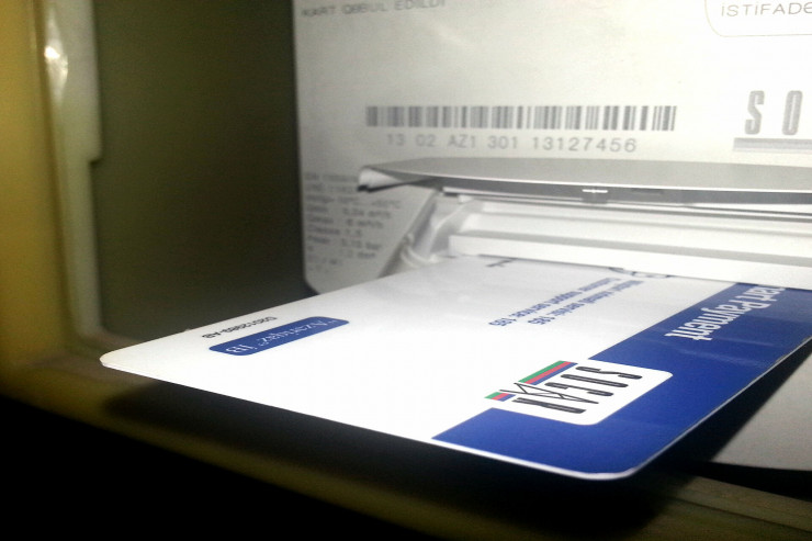 Telefonla smart-kartlara pul yükləmək olacaq - VİDEO 