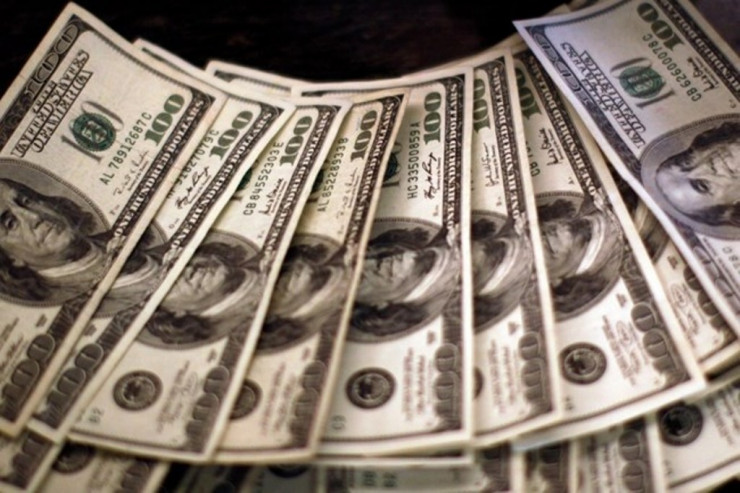 Xarkovda  yaralanan müəllimin   portreti 100 min dollara satıldı -  FOTO  