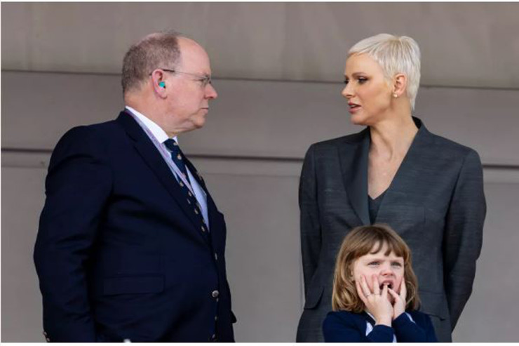 Kralın başı dərddə:  Arvadı 12 milyon avro tələb edir... - FOTO 