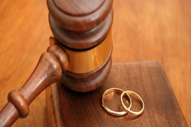 Məşhur cütlük  3 dəqiqəyə   boşandı: İkinci dəfə...