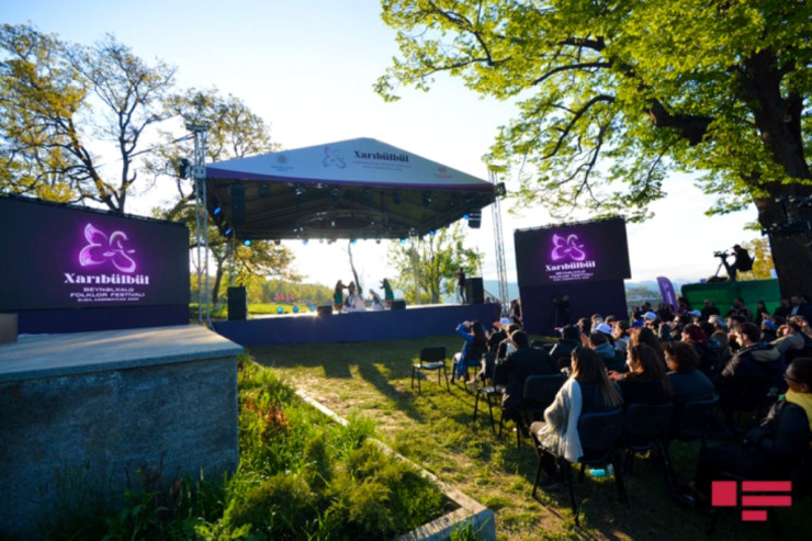 V "Xarıbülbül" festivalı bu gün başa çatır - FOTOLENT 