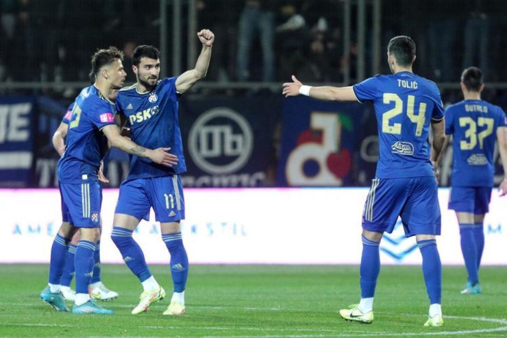 Mahir Emreli “Dinamo” ilə  çempion oldu  