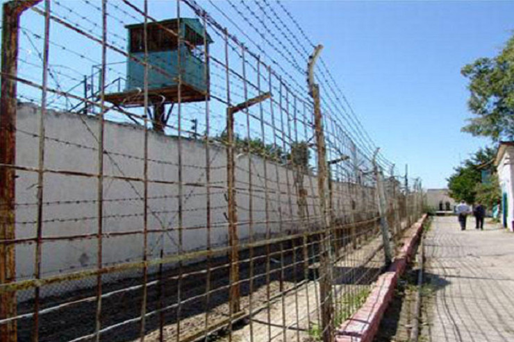 Bakıda həbsxanada daha 4 məhkum ÖLDÜ 