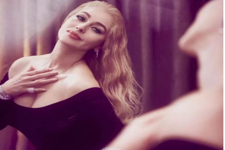 Monika jurnal çəkilişi üçün imicini DƏYİŞDİ -FOTO 