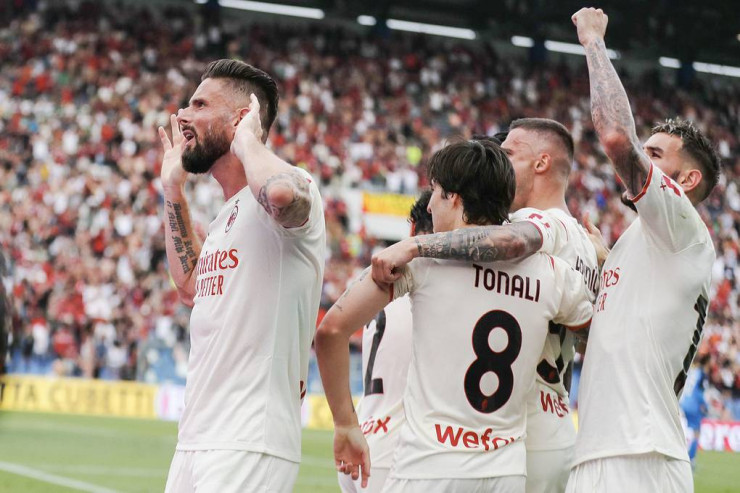 "Milan" 11 ildə ilk dəfə İtaliya çempionu oldu