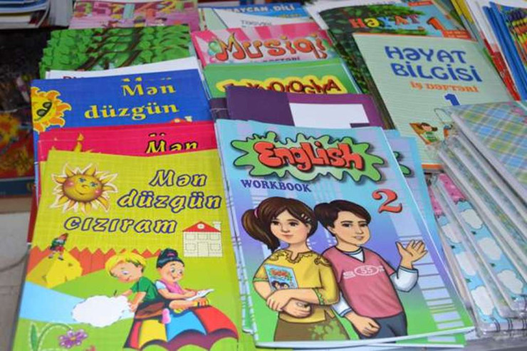 “Uşağın nə dilinə yatır, nə də, yadında qalır” - Dərslik DƏRDİ , ya şəxsi İNTRİQA? 