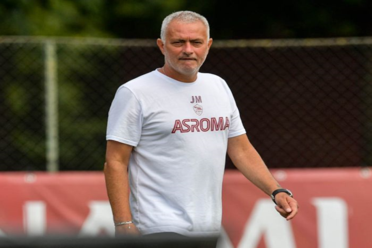 “Bir oyunçuya görə qalib gəlmədik, o, yeni klub tapmalıdır” -  Mourinyo 