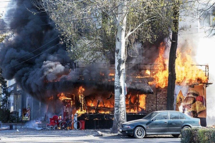 Bakıda kafedə PARTLAYIŞ 