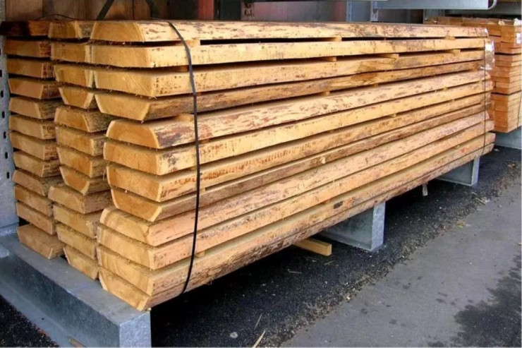 Bakıda taxta alverçisi  iş adamlarını   belə aldatdı