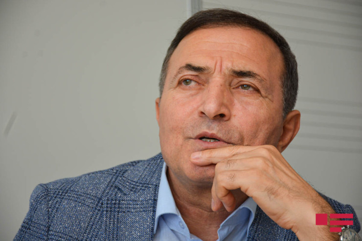 "Qonşu qız"ı məşhur məmurun xanımı üçün ifa edib? – Xalq artisti ilə MÜSAHİBƏ 