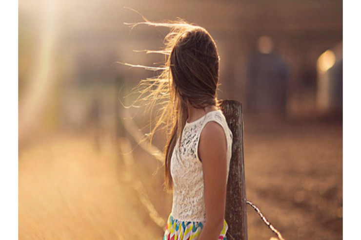 Bakıda 14 yaşlı qız evdən bu əşyaları götürüb YOXA ÇIXDI 