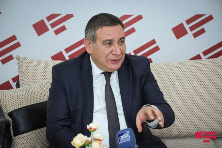 "Jurnalist adı niyə nüfuzdan düşdü?" - Rəşad Məcid yazır... 