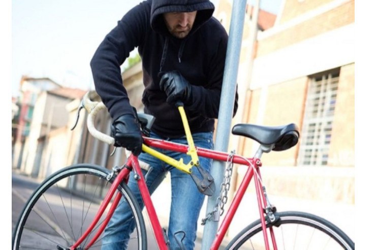 Bakıda maşın qiymətində velosiped  OĞURLANDI 