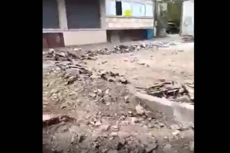 Binəqədi rayonunda gecə  YOLLARI BELƏ DAĞITDILAR  -VİDEO 