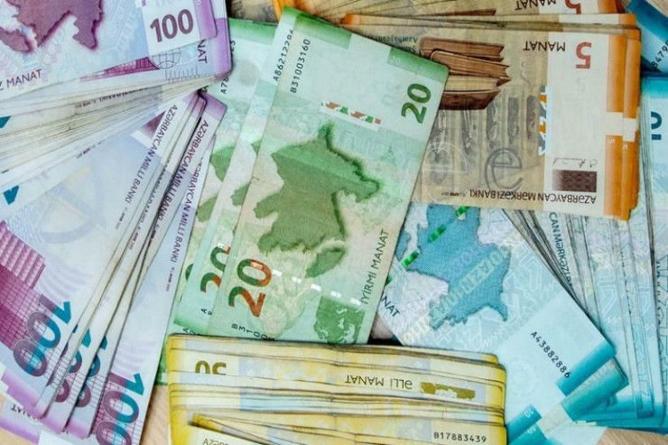 Qadının bank hesabından PUL OĞURLANDI 