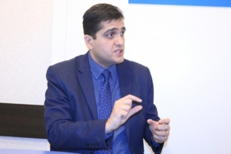 "Bunu Fransada yox, üçüncü dünya ölkələrində etsəydilər..." -  Elxan Şahinoğlu 