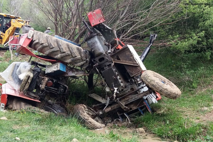 Traktoru dayandırmaq istədi, ÖZÜ ÖLDÜ 