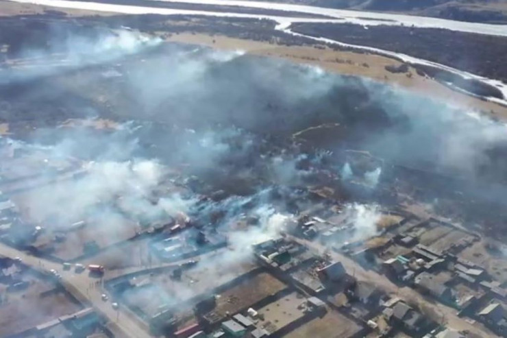 Yanğınsöndürənlər kəndi yandırdı-VİDEO 