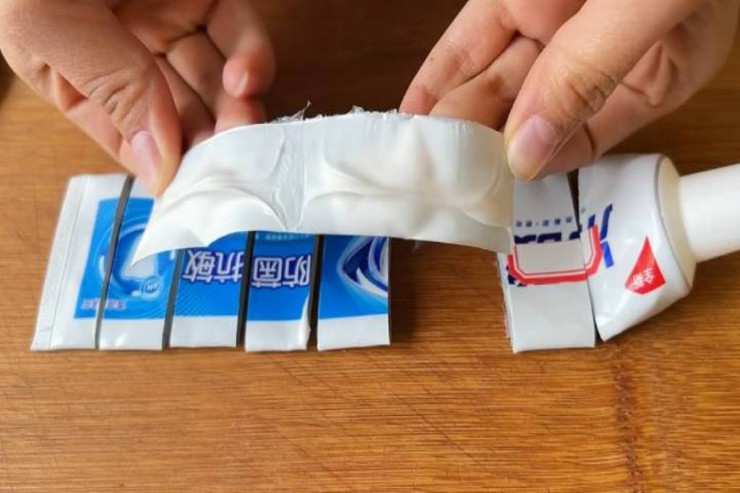 Ağıllı evdar qadınlar diş pastalarını atmırlar - Çətin gedən ləkələr... 