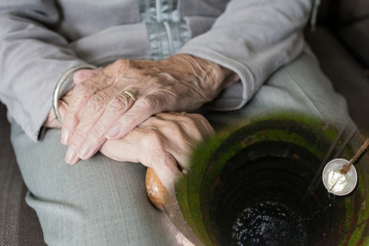 Bakıda FACİƏ:  92 yaşlı kişi özünü quyuya atdı