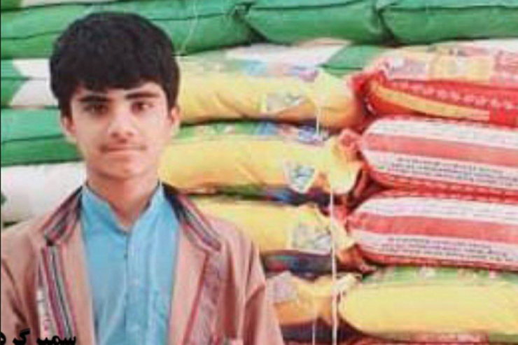 İranda polis daha bir yeniyetməni öldürdü - VİDEO 