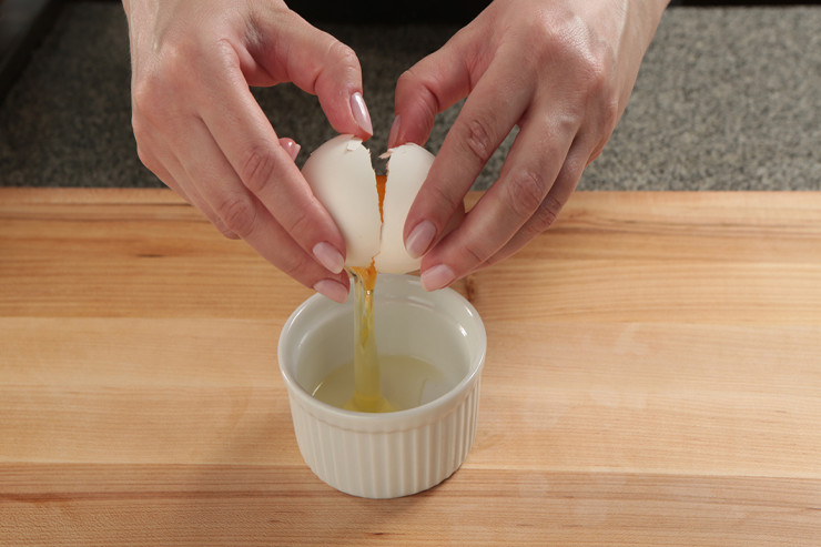 Qırıq yumurta dənizdə dağılmır 