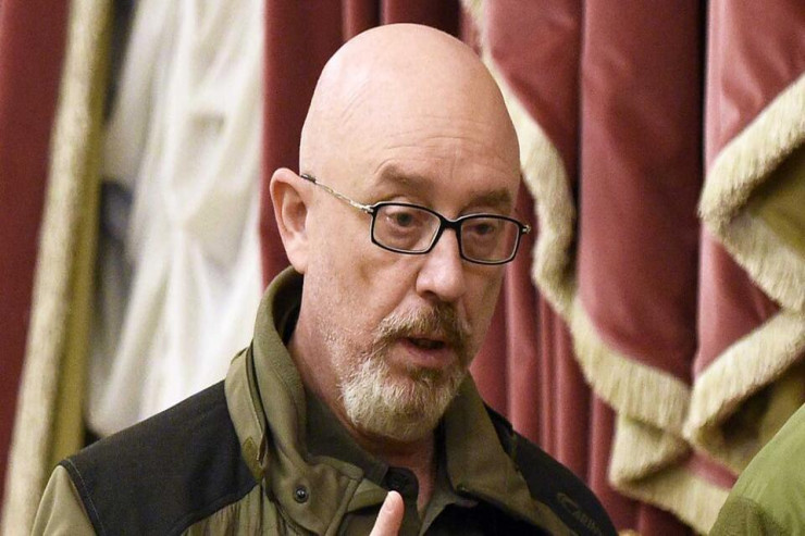 Zelenski müdafiə nazirini  işdən çıxarır?  