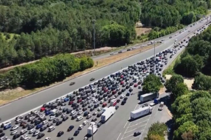 700 kilometrlik tıxac