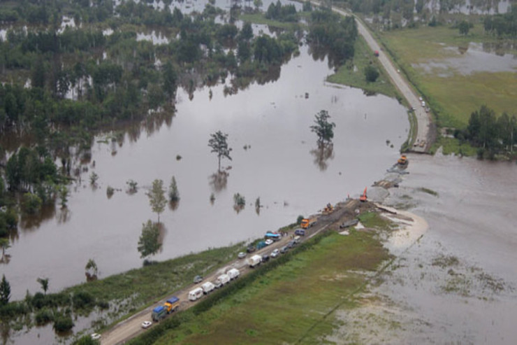 Psixiatriya dispanserini su basdı 