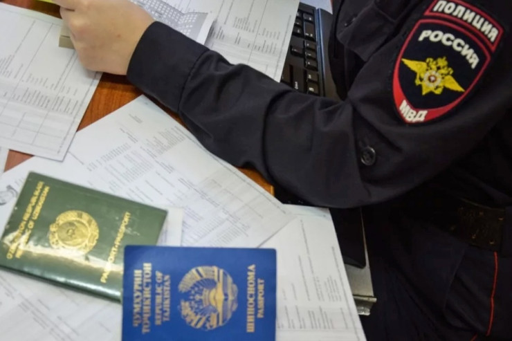 Rusiyada qanunsuz yaşayan azərbaycanlı saxlanıldı 