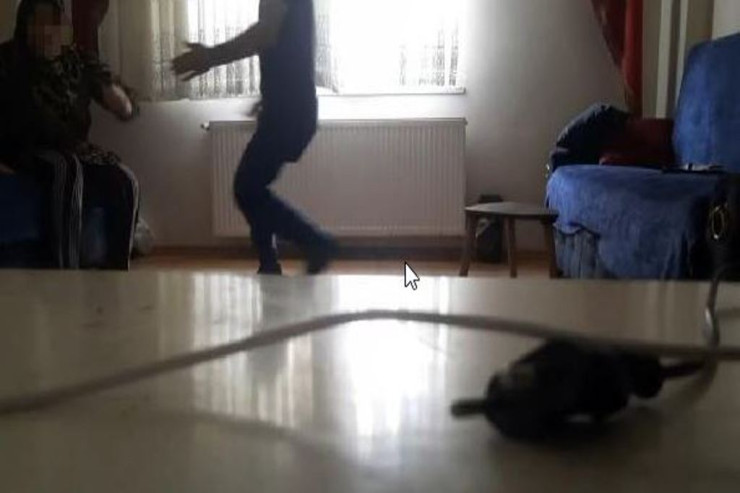 Ev sahibi kirayəçi qadına təcavüz etdi - VİDEO 