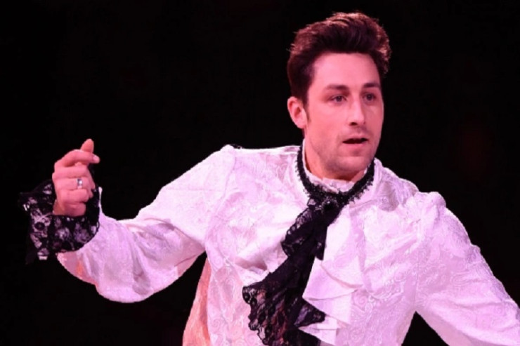 Tələbələrini söyən dünya çempionuna İŞ AÇILDI 