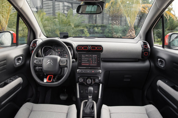 Müasir avtomobillərin  ən yararsız   YERLƏRİ