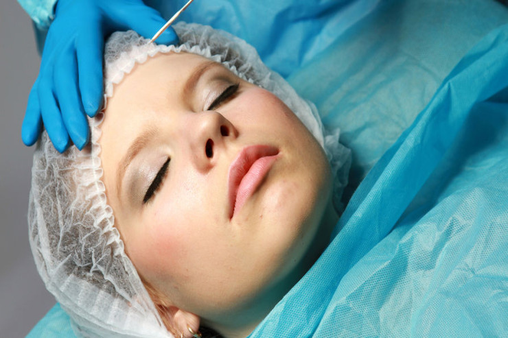 Ən təhlükəli gözəllik proseduru hansıdır? -  AÇIQLAMA 