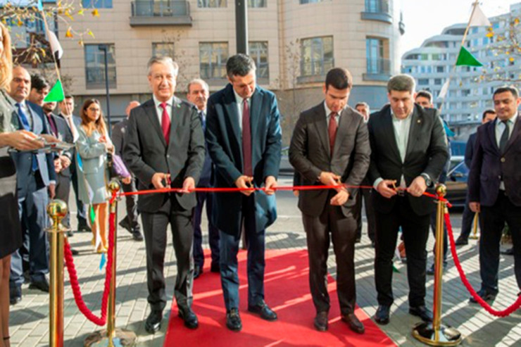 Bakıda Özbəkistan Ticarət Evinin açılışı oldu -  VİDEO 